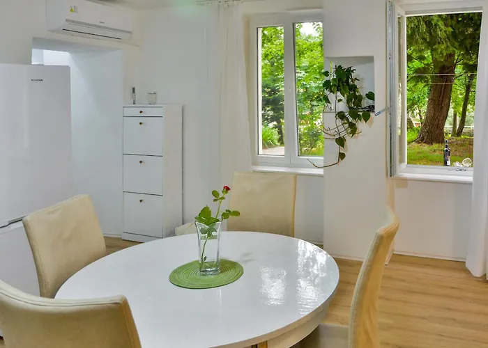 Apartment Bela