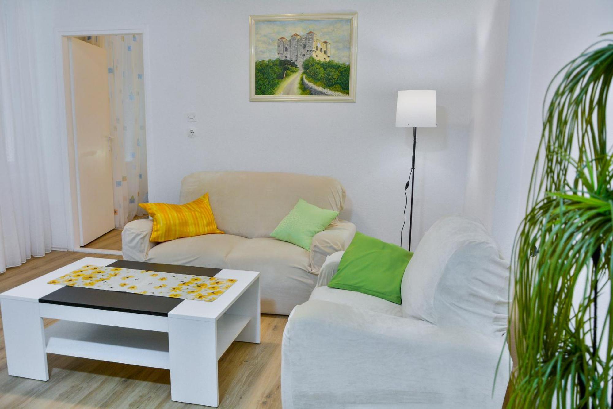 Bela Apartment